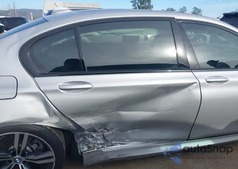 2019 BMW 740I z USA, uszkodzony, nr VIN WBA7E2C55KB454039